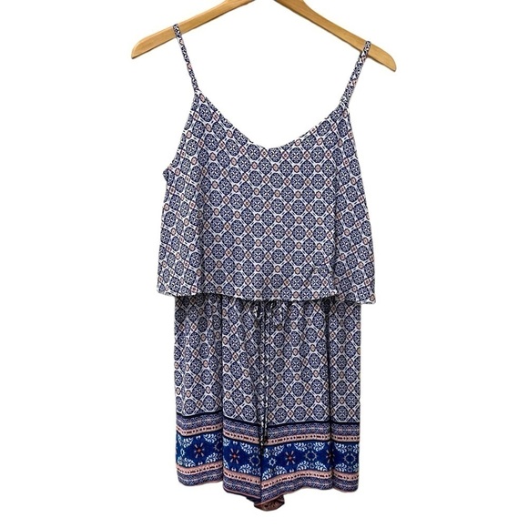 Skies Are Blue Floral Spaghetti Strap Shorts Romper Size‎ Medium - Picture 1 of 8